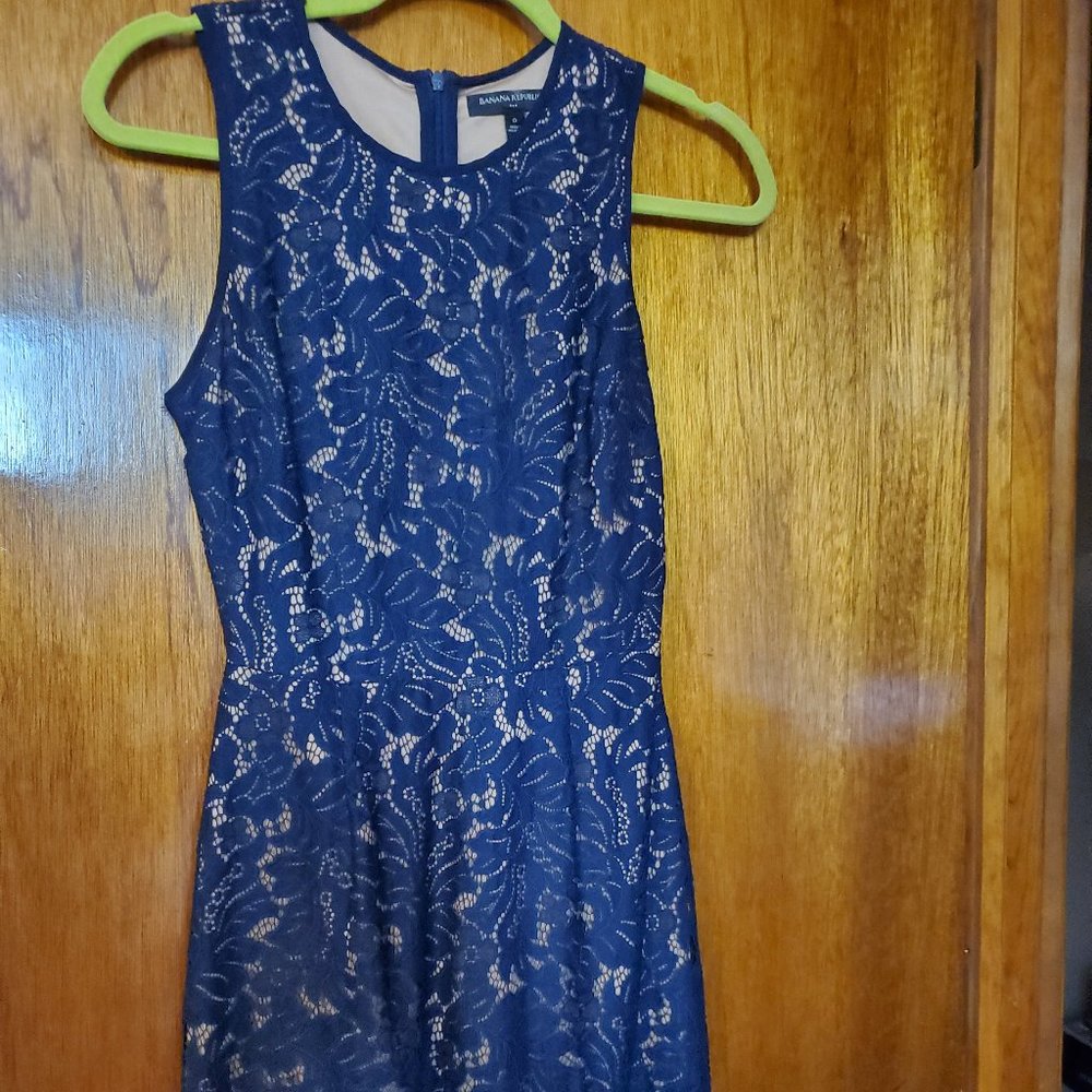 Banana Republic, Women's size 0, Dark Blue